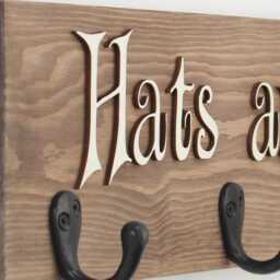 Personalized Wooden Hat & Coat Hook Sign, Entrance Decor - thumbnail 3