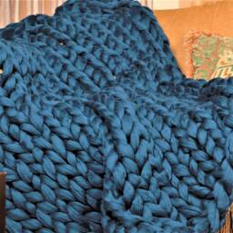 Super Bulky Knit Blanket, 100% Australian Merino Wool Chunky Throw - thumbnail 2