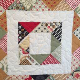 Geometric Triangles Baby Quilt in Reproduction Vintage Fabric With Free Pillowcase 15065 T7 - thumbnail 2