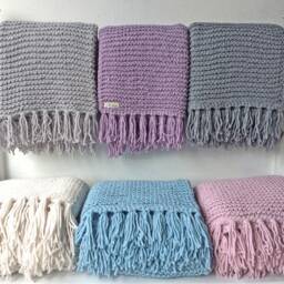 Hand-Knitted Gray Throw Blanket - Cozy Winter D??cor & Handmade Gift - thumbnail 3