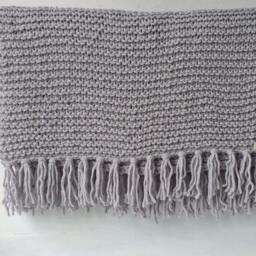 Hand-Knitted Gray Throw Blanket - Cozy Winter D??cor & Handmade Gift - thumbnail 2
