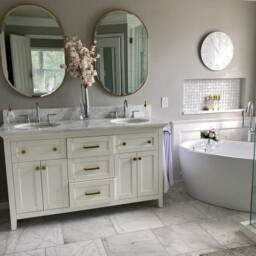Gloss White Mirror Roman Wall Clock - thumbnail 4