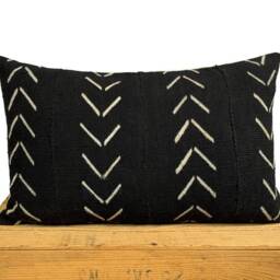 "African Mudcloth Pillow, Throw Pillow Cover, 12x24 Inch Lumbar, Black & White, " - thumbnail 2