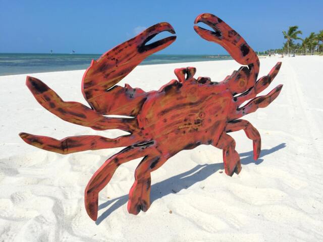 Large Red Crab Beach House Decor, Outdoor Wood Wall Art. Gift For Mom - image 1