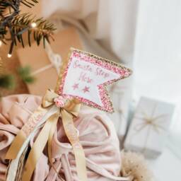 Christmas Santa Stop Here Flag, , Santa Decoration, Eve Accessories, Personalised Name Santa Flag - thumbnail 3