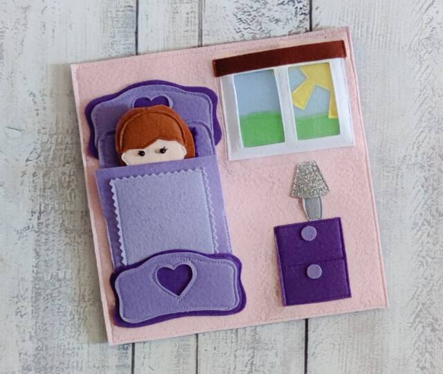 Felt Quiet Book Page Girl's Bedroom Educational Toy - image 1