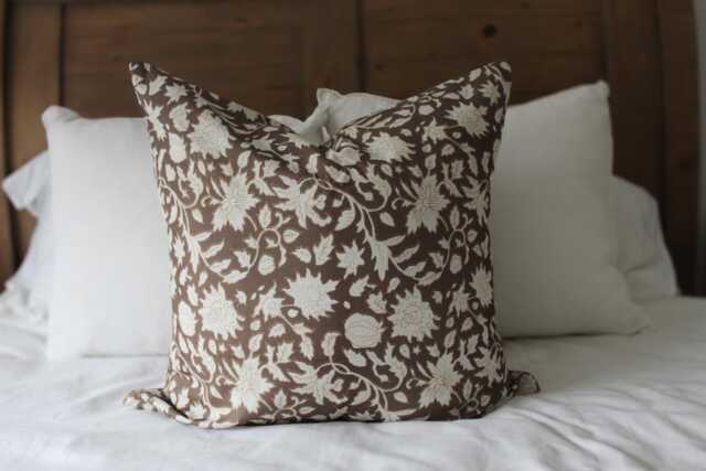 Floral Farmhouse Cushion Cover Brown & White Cotton Throw Pillow 55x55cm - image 1