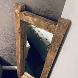 Overhang Rustic Warm Oak Mirror - Handcrafted Wooden Wall Decor - thumbnail 3