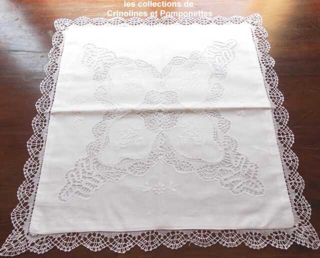Cushion Cover Hand-Embroidered Cluny Bobbin Lace 40cm White - image 1