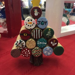 Christmas Wine Cork Tree - thumbnail 2