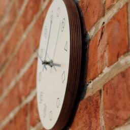 Amovi Clock - Horloge Au Design Moderne En Contreplaqu?? De Bouleau Hpl Haute Qualit?? Et M??canisme Silencieux - thumbnail 3