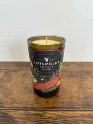 Cotswolds Gin Bottle Candle - Lemongrass & Ginger Scented Soy Wax 90 Hours - thumbnail 1