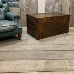 Antique Inspired English Leather Trunk Made in Nottingham England - thumbnail 3