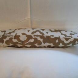 Beige & White Ornate Pillow - thumbnail 2