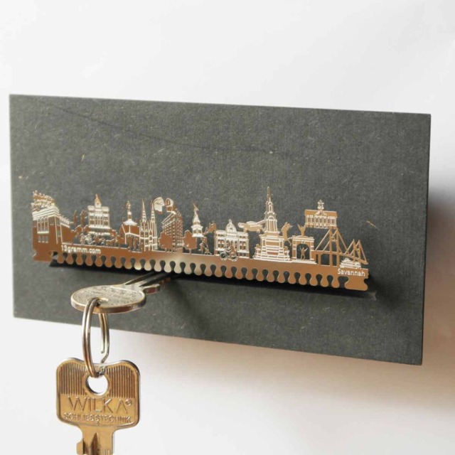 Savannah Souvenir Gift Tube - Elegant Skyline Silhouette Design Ideal Keepsake Or Present Georgia Landmarks Stylish Home Decor - image 1