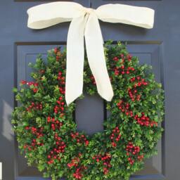 Weatherproof Boxwood & Berries Christmas Wreath All Holiday Decor - thumbnail 3