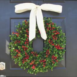 Weatherproof Boxwood & Berries Christmas Wreath All Holiday Decor - thumbnail 2
