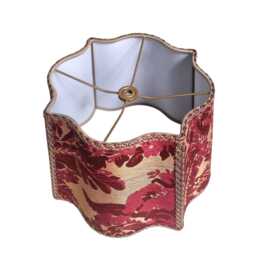 Fancy Square Lamp Shade Luigi Bevilacqua Fabric Silk Brocatelle Red Giardino Pattern - Handmade in Italy - thumbnail 4