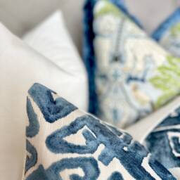 Marine Blue Velvet Throw Pillow Cover, Decorative Cushion , Geometric Fabric Cover - thumbnail 3