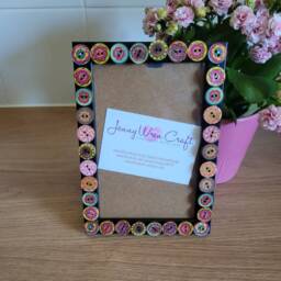 Geometric Patterned Wooden Button Photo Frame 4 X 6 Inches - thumbnail 2
