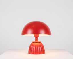 Table Lamp - Modern Coral Mushroom Dome With Sculpted Fluted Base - Retro Minimal Bedside Lighting For Contemporary Home Decor