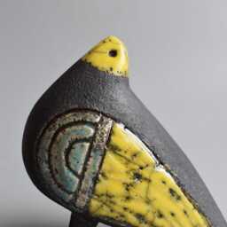 Ceramic Figurine - Bird, Ceramic Sculpture, Green Original Gift, Birthday Present, Bright Mockingbird, Japanese Ceramics, Red - thumbnail 3