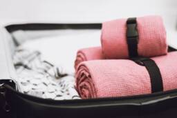 Linen Travel Towel - Pink Small Waffle Weave, Lightweight & Compact