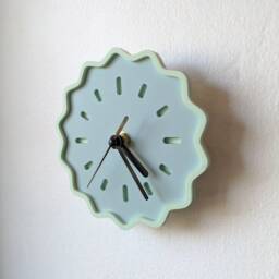 Mini Fluted Geometric Acrylic Wall Clock - thumbnail 3