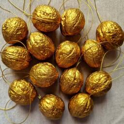 Gold Handpainted Walnut Shell Christmas Ornament - thumbnail 2
