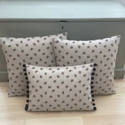 Mini-Bumble Bees Beige Black Home Accessories Country Linen Throw Cushion Cover/Sham Pillowcase - thumbnail 3