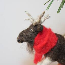 Christmas Tree Decoration-Needle Felted Moose-Handmade Christmas-Brown-Red-Felt Animal-Christmas Moose - thumbnail 3