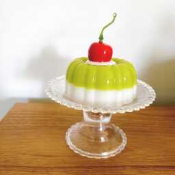 Mini Colorful Jelly Cake Fake Food Dopamine Decor Gift Idea Quirky Funky Kitschy Retro Pop Art - thumbnail 2