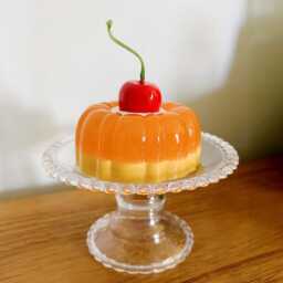 Mini Colorful Jelly Cake Fake Food Dopamine Decor Gift Idea Quirky Funky Kitschy Retro Pop Art - thumbnail 4