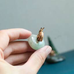 Mini Snail Sculpture On Crystal Hand-Painted Clay Figurine - thumbnail 3