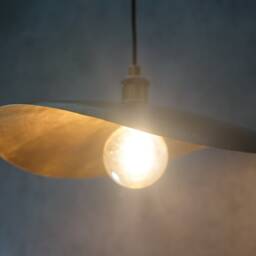 Hammered Bronze Finish Curved Plate Pendant Light, Solid Brass Ceiling Leaf Light Hanging Lampshade - thumbnail 4