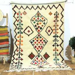 Cream Moroccan Boucherouite Rug, Tribal Diamond Berber Art, Recycled Textiles - thumbnail 2