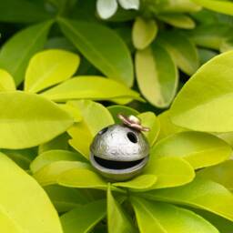 Handmade Flower Pud Recycled Sixpence Coin Art - thumbnail 4
