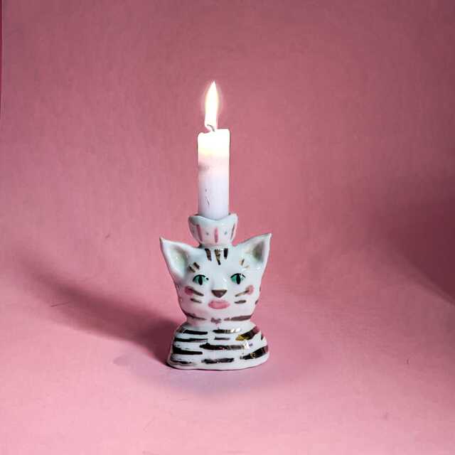 Porcelain Cat Candle Holder With Tiger Pattern in Gold - image 1