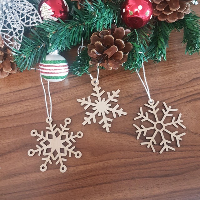 Maple Wood Snowflake Christmas Ornament, Personalized Decoration - image 1