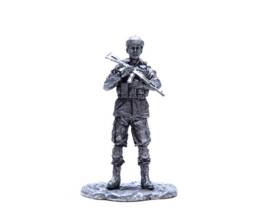 50mm Ukraine Officer. Modern Days 135 Tin Castings - thumbnail 1
