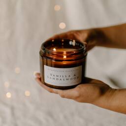 Vanilla & Sandalwood Luxury Amber Glass Candle. Handmade, Soy Wax, Eco Friendly, Vegan - thumbnail 3