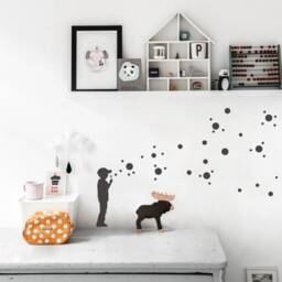 Wall Decal Soap Bubble Boy With 130 Dot Stickers, Kids Room Dots & Nursery Decor, 1 - Or 2-Coloured in 35 Colours, Banksy Style - thumbnail 3