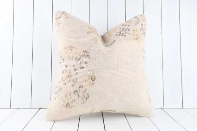 Turkish Kilim Pillow Cover - 20x20 Inch Vintage Anatolian Home Decor - image 1