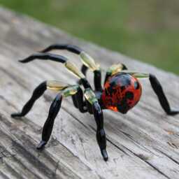 Uranium Tarantula Glass Spider Surprise Vaseline Figurine Uv Hand Blown - thumbnail 3