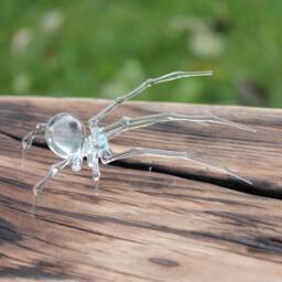 Clear Glass Spider Figurine - Blown Halloween - thumbnail 4