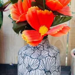 Flower Vase - thumbnail 2