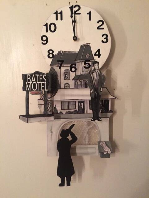 Alfred Hitchcock's Psycho 3D Pendulum Clock With Shower Scene Janet Leigh - image 1