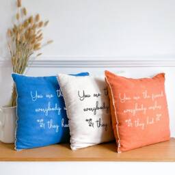 You Are The Friend Everybody Wishes They Had Linen Cushion With Mini Flower Trim/Birthday Gift For A Friends Christmas Thank You Present - thumbnail 4