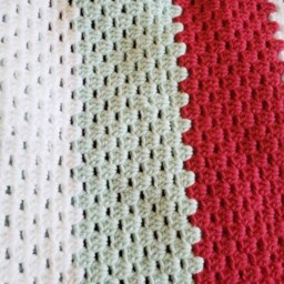 Crochet Blanket. Red Green Throw. Afghan. Granny Square Handmade Wedding Gift - thumbnail 4
