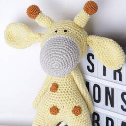 Crocheted Music Box Giraffe - thumbnail 2